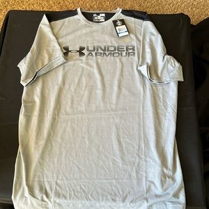 Under Armour tee